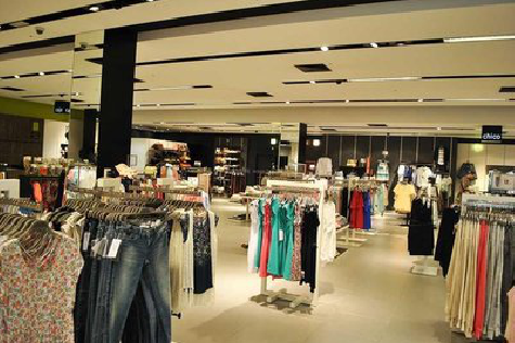 罗田商场里的店面怎么装修？